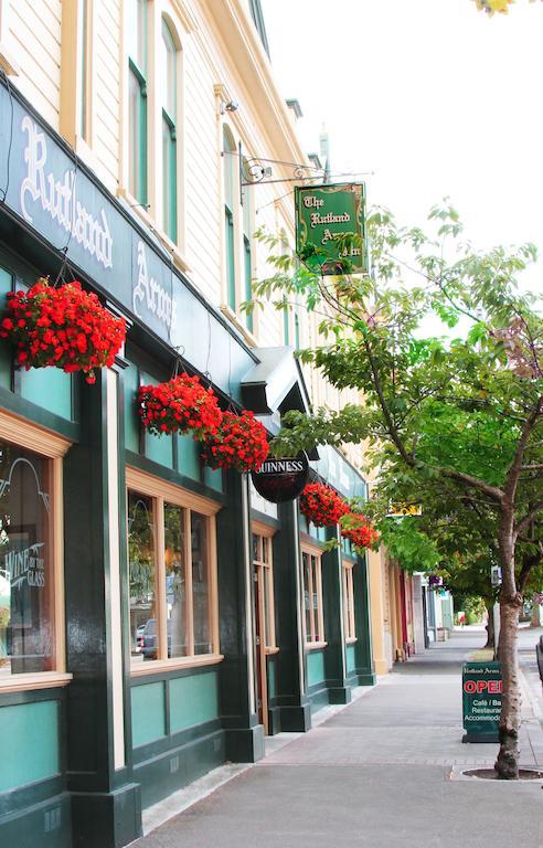 Rutland Arms Inn Уангануй Екстериор снимка